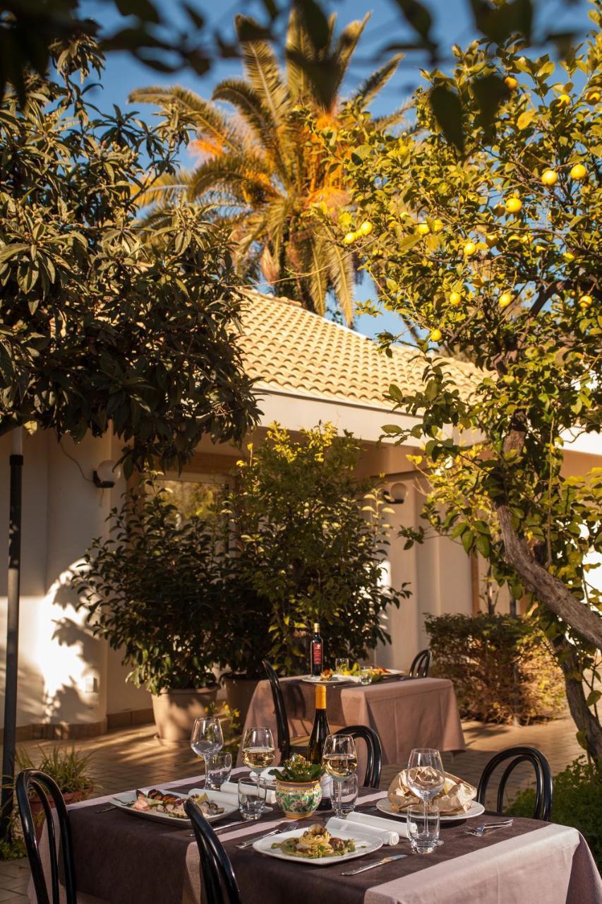 Bed and Breakfast L'Albero Porto Empedocle Exterior foto